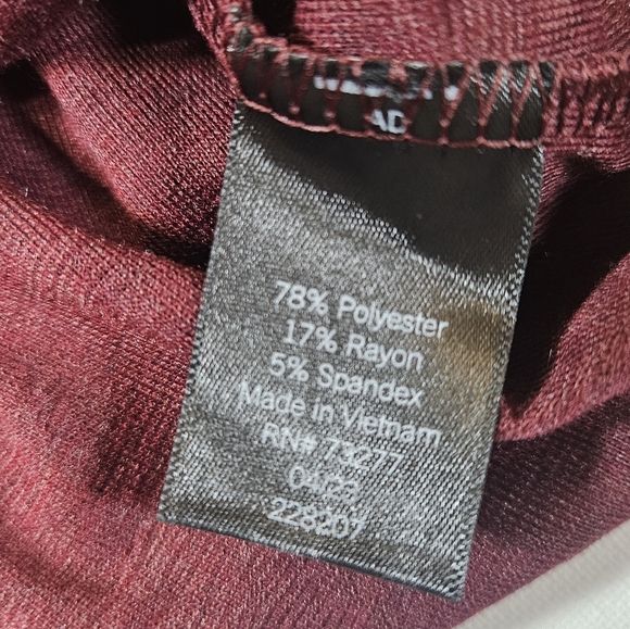 Simply Vera Vera Wang Blouse Womens XXL Burgundy Textured‎ Animal Print Fall Top - Picture 3 of 6